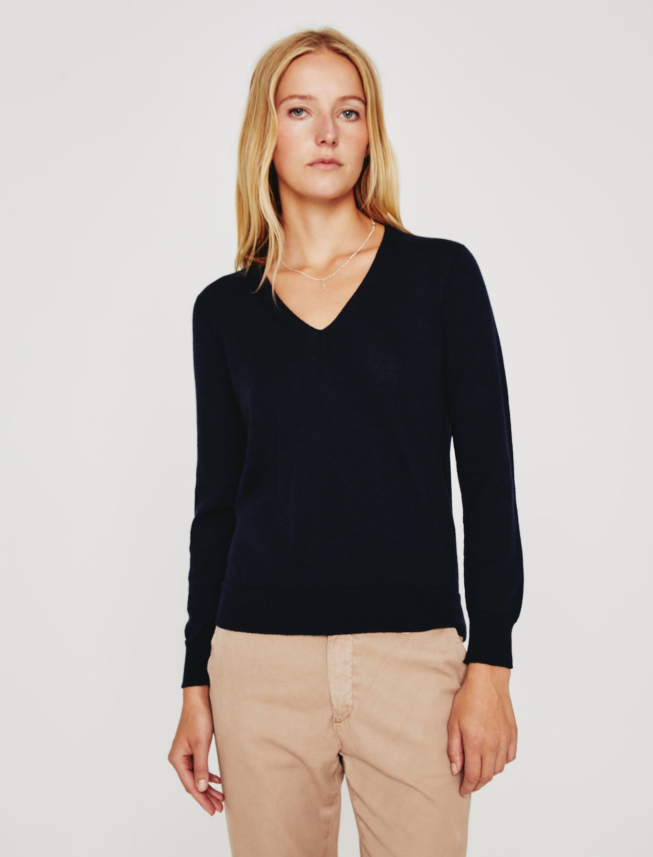 Zuri Vee|Classic Fit Long Sleeve Vee Neck Sweater